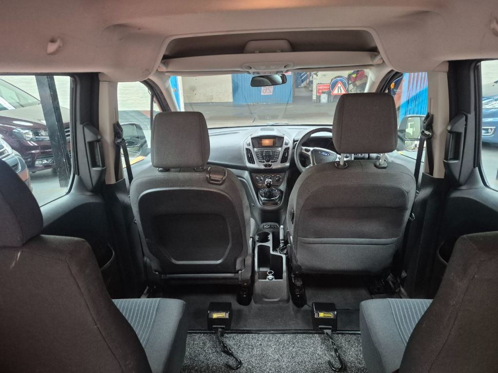 Used Ford Grand Tourneo Connect 2018 for sale - 77821563: Photo 25