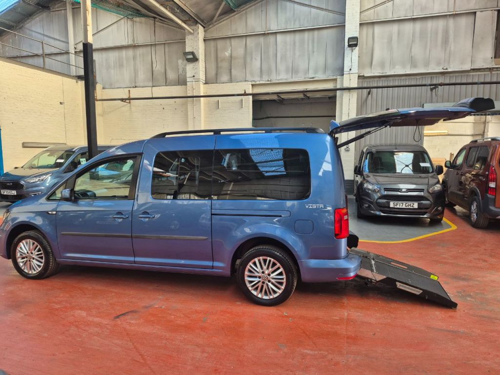 Used Volkswagen Caddy Maxi Life 2018 for sale - 76653825: Photo 31