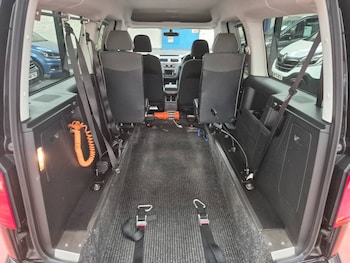 Used Volkswagen Caddy Maxi Life 2019 for sale - 79529166: Photo