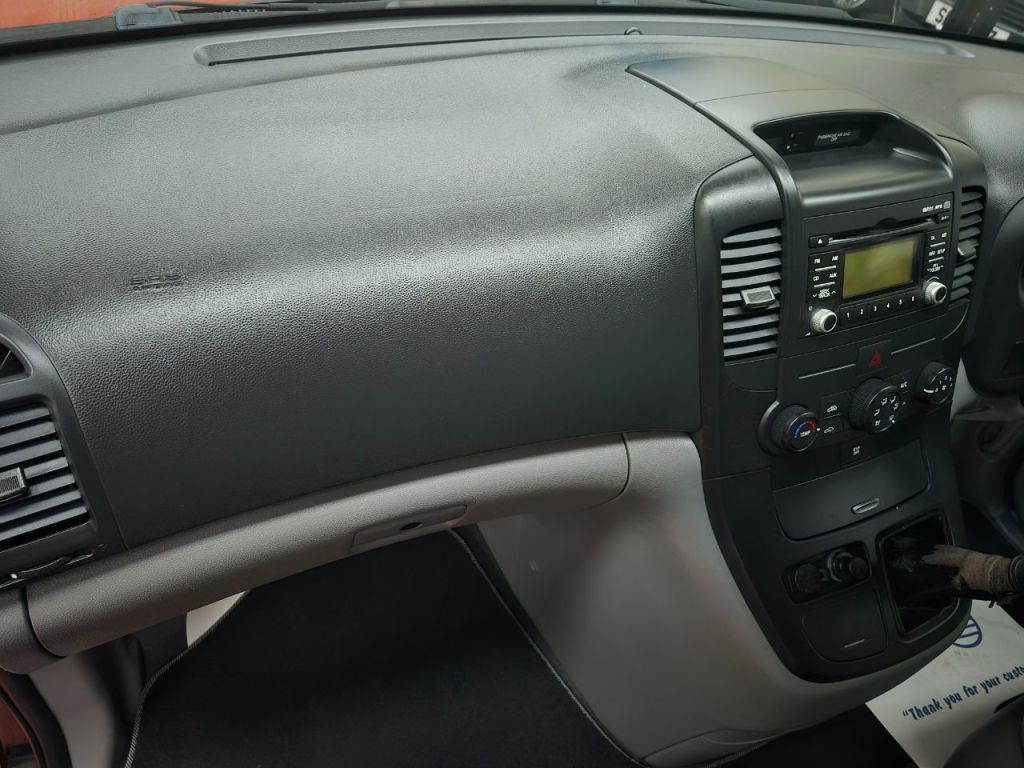 Used Kia Sedona 2012 for sale - 77033175: Photo 9