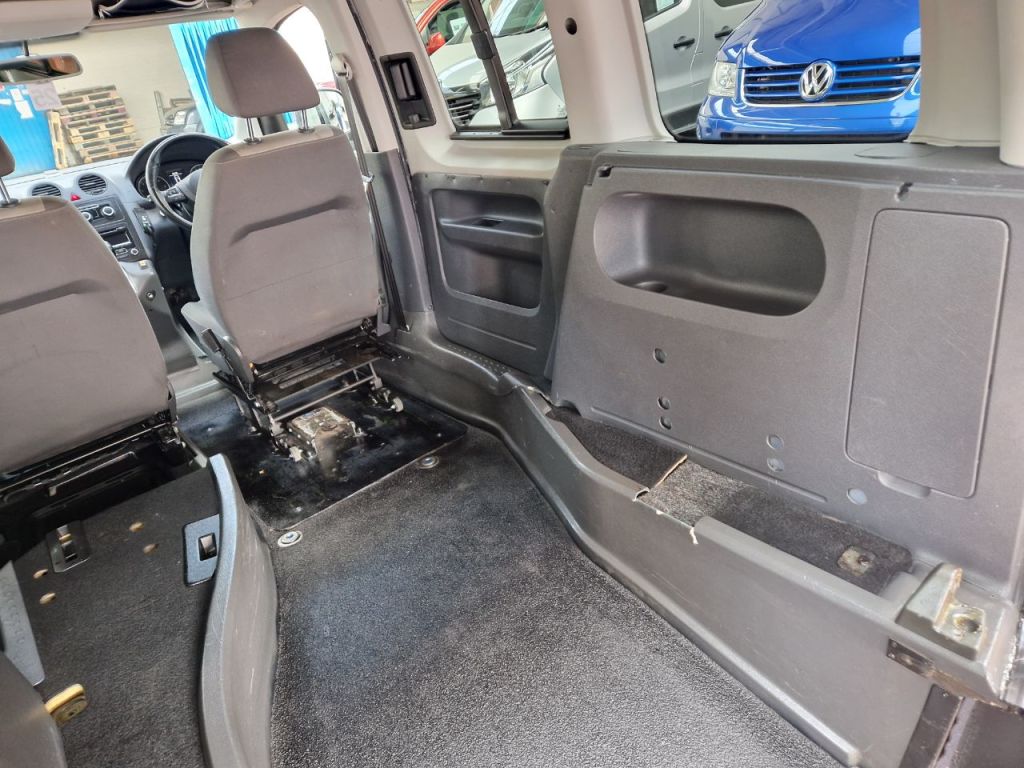 Used Volkswagen Caddy Life 2011 for sale - 73887960: Photo 30