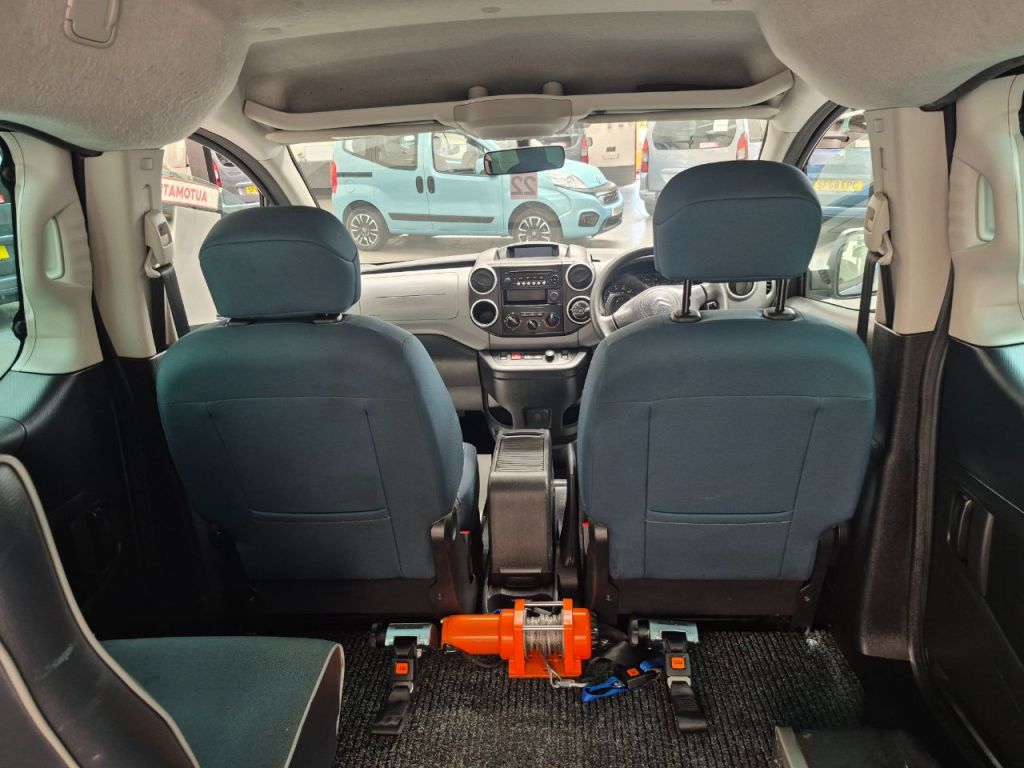 Vehicle 28