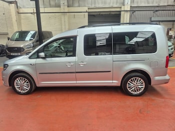 Used Volkswagen Caddy Maxi Life 2017 for sale - 78413123: Photo