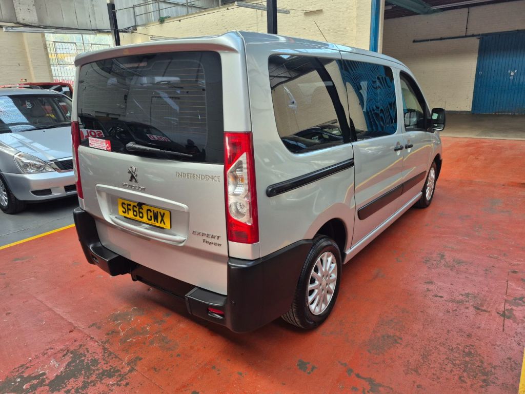 Used Peugeot Expert Tepee 2016 for sale - 76438937: Photo 20