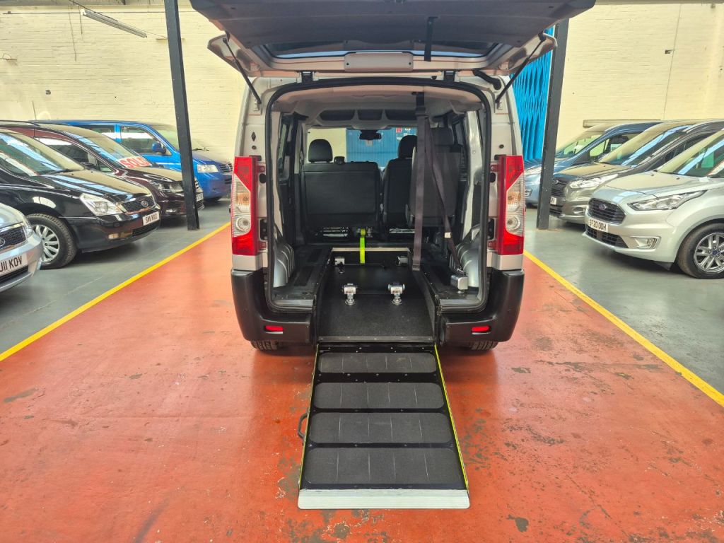 Used Peugeot Expert Tepee 2016 for sale - 76438937: Photo 24