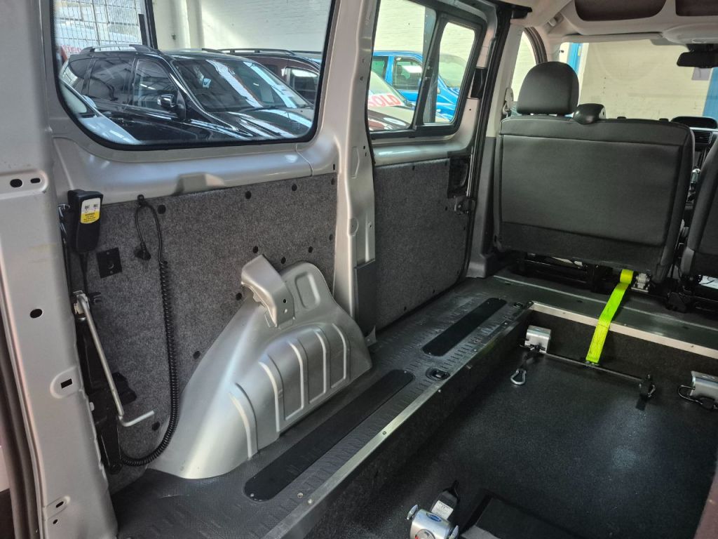 Used Peugeot Expert Tepee 2016 for sale - 76438937: Photo 26