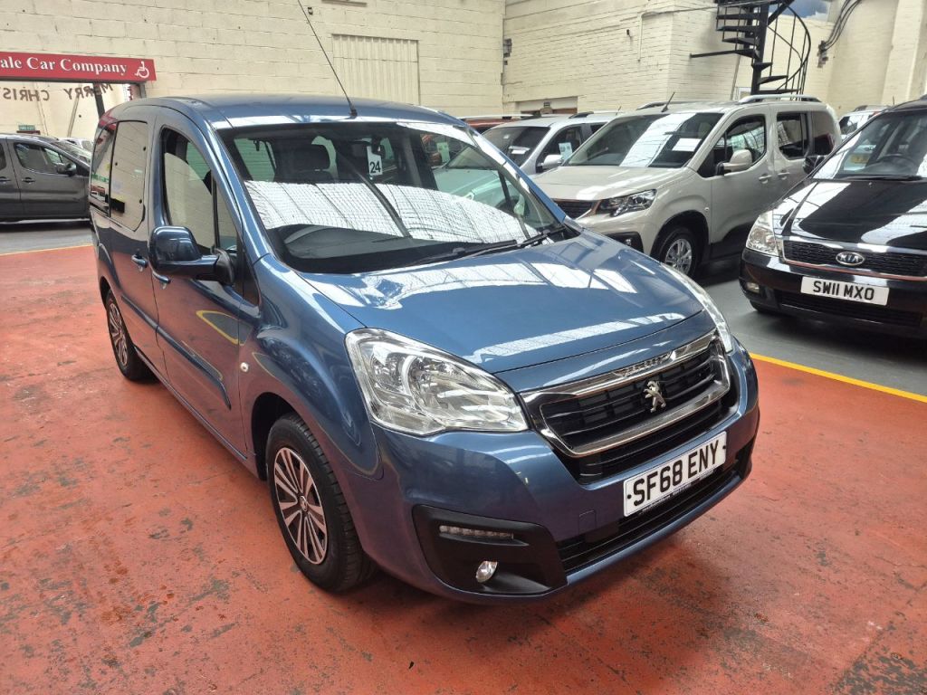 Used Peugeot Partner 2019 for sale - 76918869: Photo 2