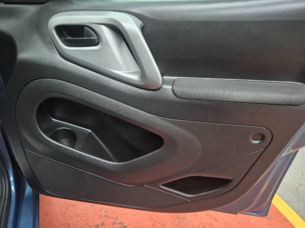 Used Peugeot Partner 2019 for sale - 76918869: Photo 20