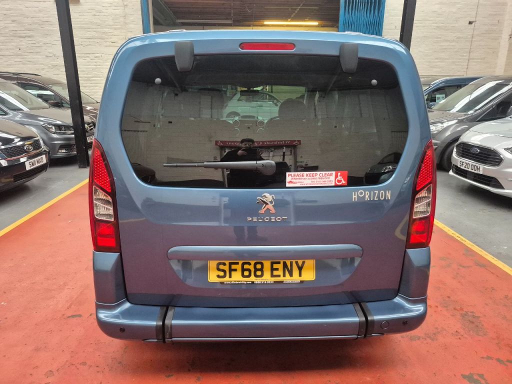 Used Peugeot Partner 2019 for sale - 76918869: Photo 24