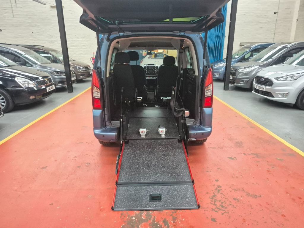 Used Peugeot Partner 2019 for sale - 76918869: Photo 26