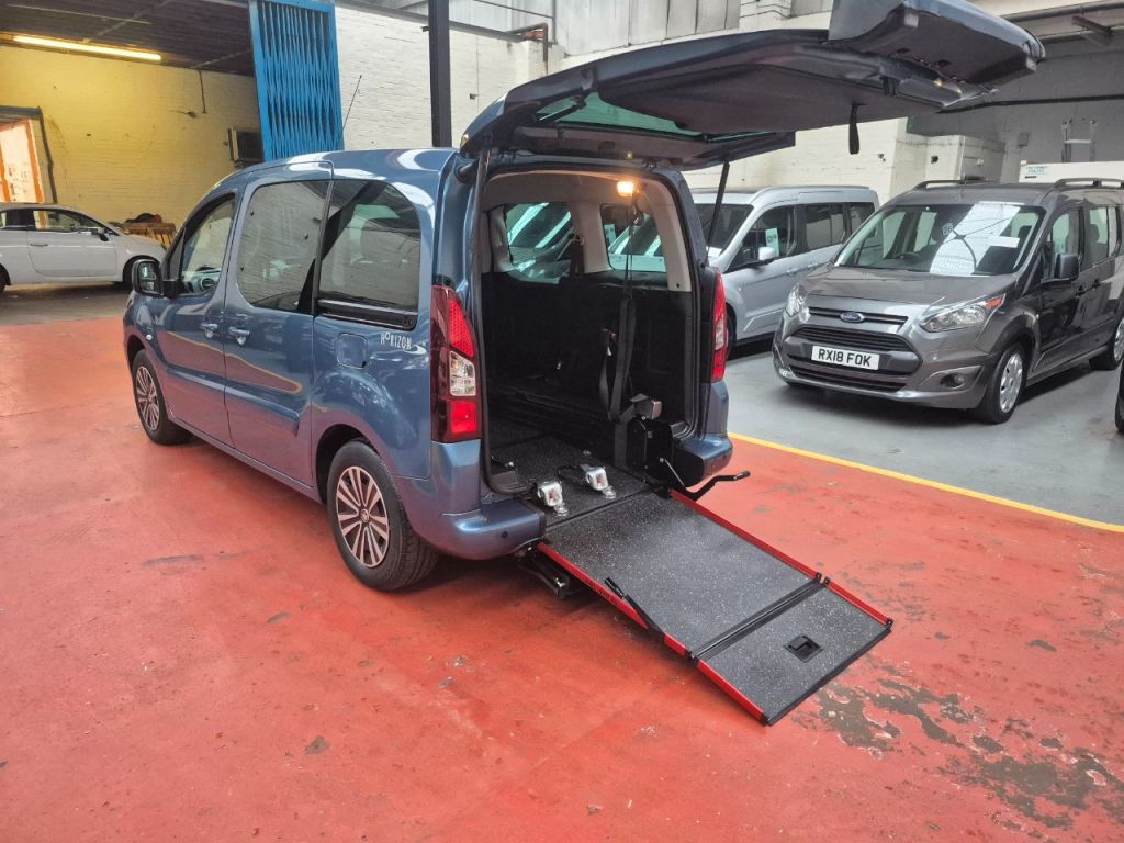 Used Peugeot Partner 2019 for sale - 76918869: Photo 6