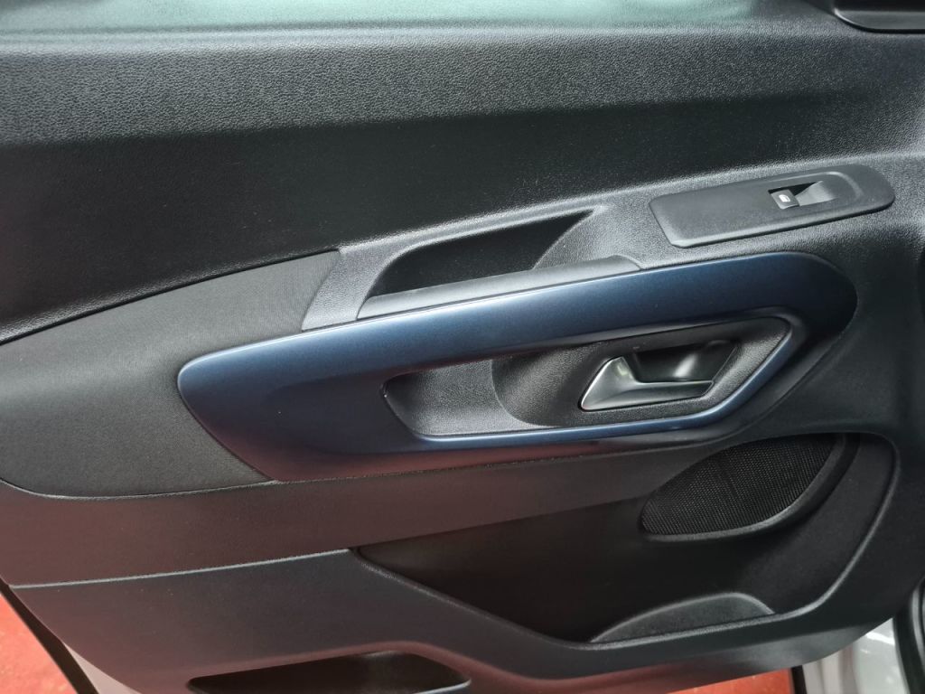 Used Peugeot Rifter 2020 for sale - 76723420: Photo 12