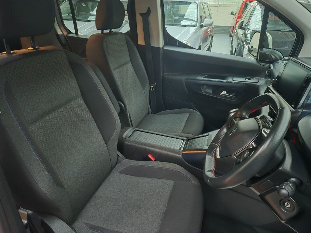 Used Peugeot Rifter 2020 for sale - 76723420: Photo 16