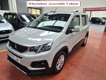 Used Peugeot Rifter 2020 for sale - 76723420: Photo