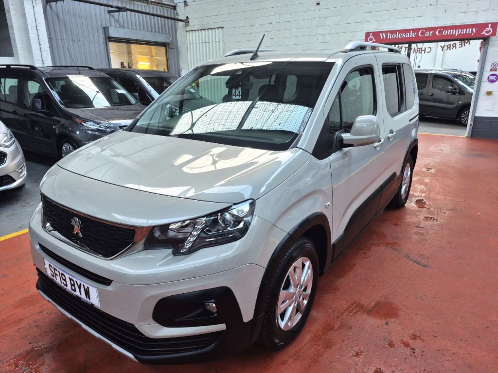 Used Peugeot Rifter 2019 for sale - 76895943: Photo 11