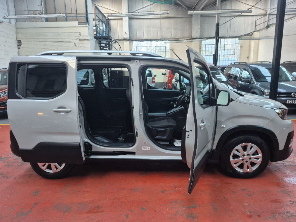Used Peugeot Rifter 2019 for sale - 76895943: Photo 19