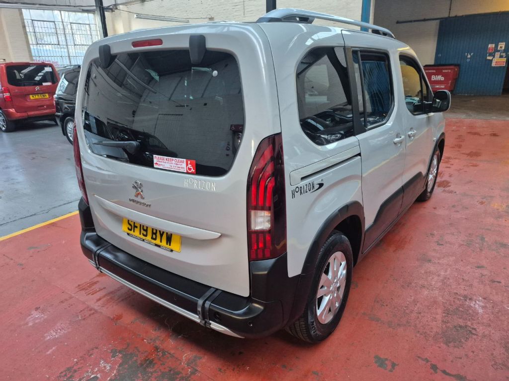 Used Peugeot Rifter 2019 for sale - 76895943: Photo 25