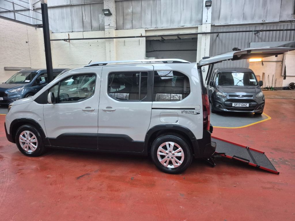 Used Peugeot Rifter 2019 for sale - 76895943: Photo 33