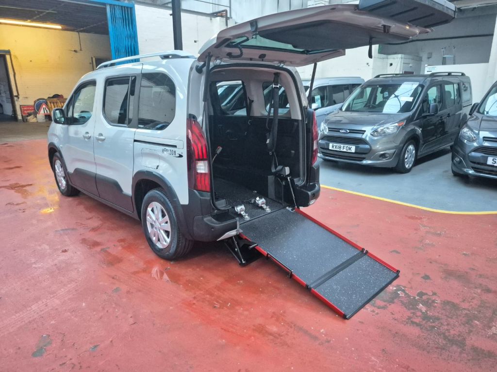 Used Peugeot Rifter 2019 for sale - 76895943: Photo 6