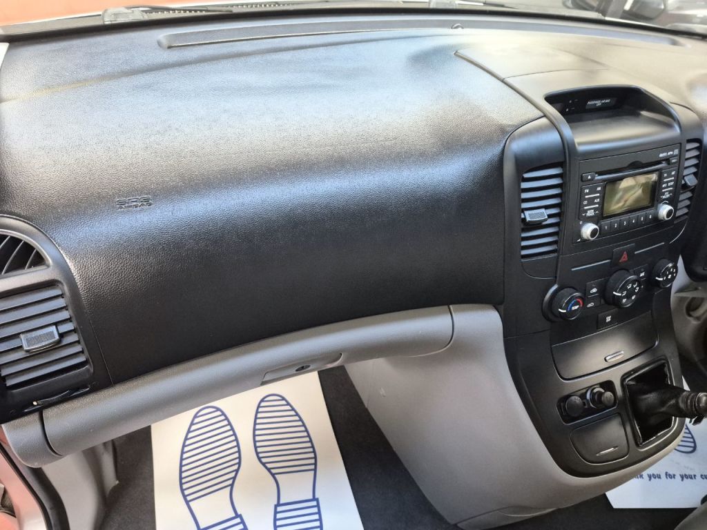 Used Kia Sedona 2011 for sale - 77821534: Photo 13