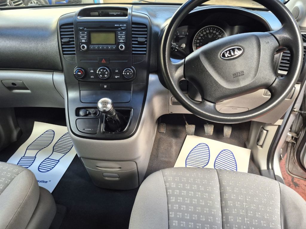 Used Kia Sedona 2011 for sale - 77821534: Photo 21