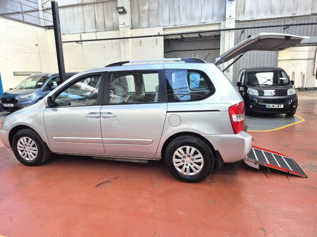 Used Kia Sedona 2011 for sale - 77821534: Photo 30