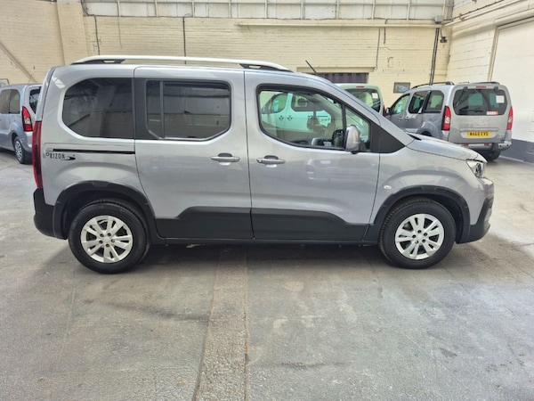 Used Peugeot Rifter 2021 for sale - 74942089: Photo 13