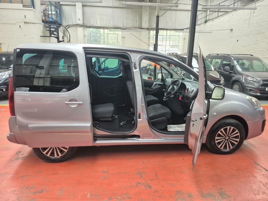 Used Peugeot Partner 2018 for sale - 76263121: Photo 13