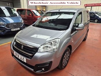 2018 - WHEELCHAIR ACCESSIBLE HORIZON RE BLUE HDI S/S 5-Door