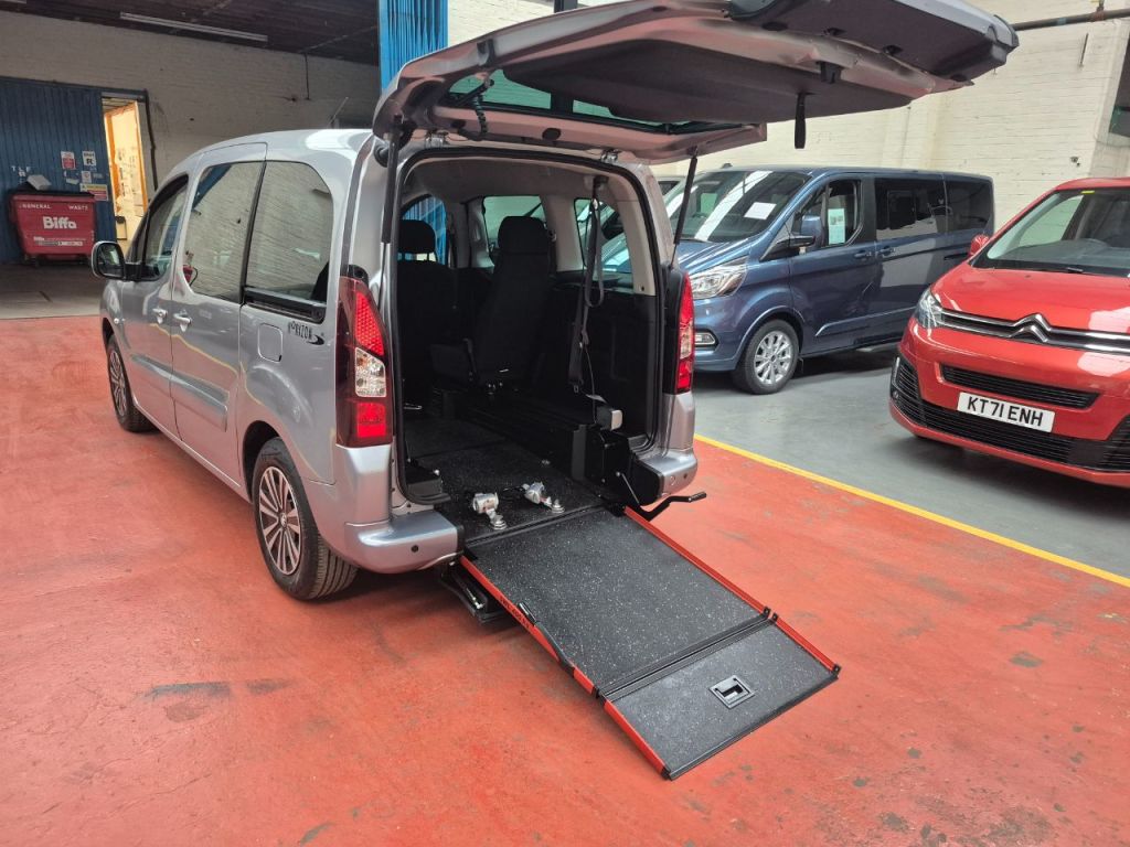 Used Peugeot Partner 2018 for sale - 76263121: Photo 4