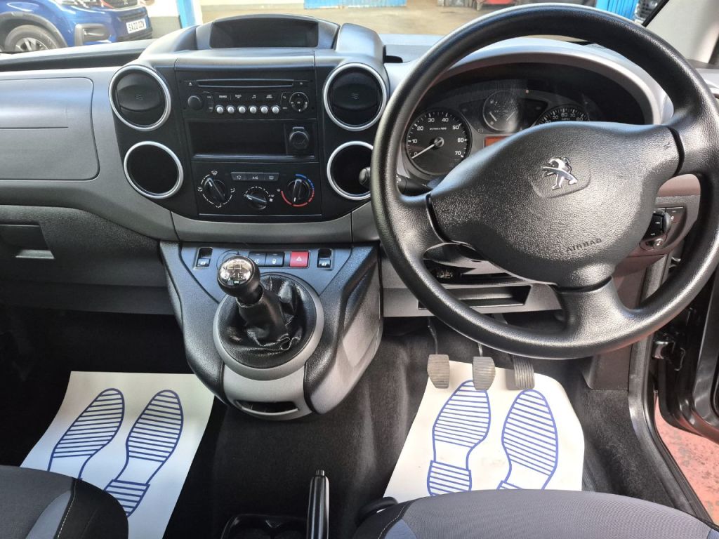 Used Peugeot Partner Tepee 2017 for sale - 76367141: Photo 18
