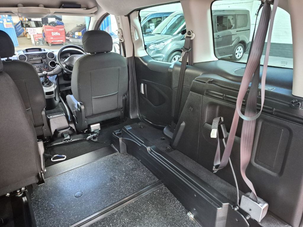 Used Peugeot Partner Tepee 2017 for sale - 76367141: Photo 24