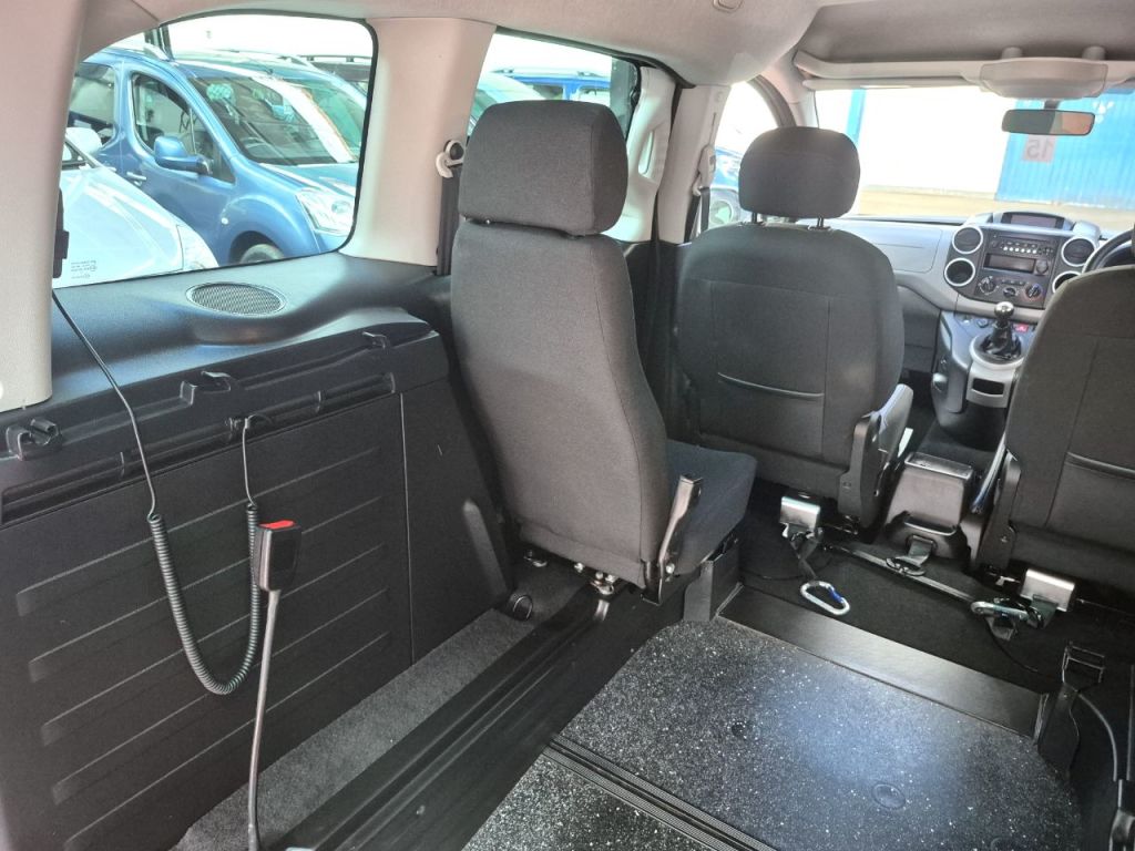 Used Peugeot Partner Tepee 2017 for sale - 76367141: Photo 25