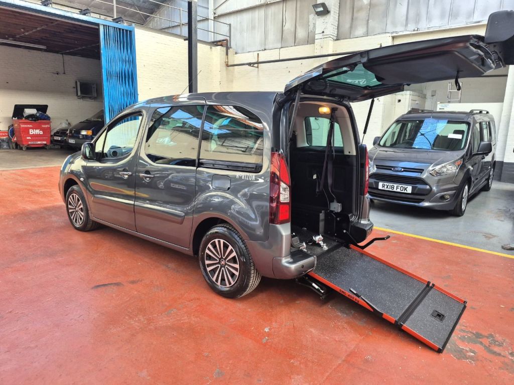 Used Peugeot Partner Tepee 2017 for sale - 76367141: Photo 27