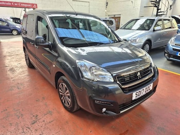 Used Peugeot Partner Tepee 2017 for sale - 76367141: Photo