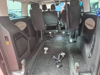 Used Ford Tourneo Custom 2016 for sale - 79826047: Photo