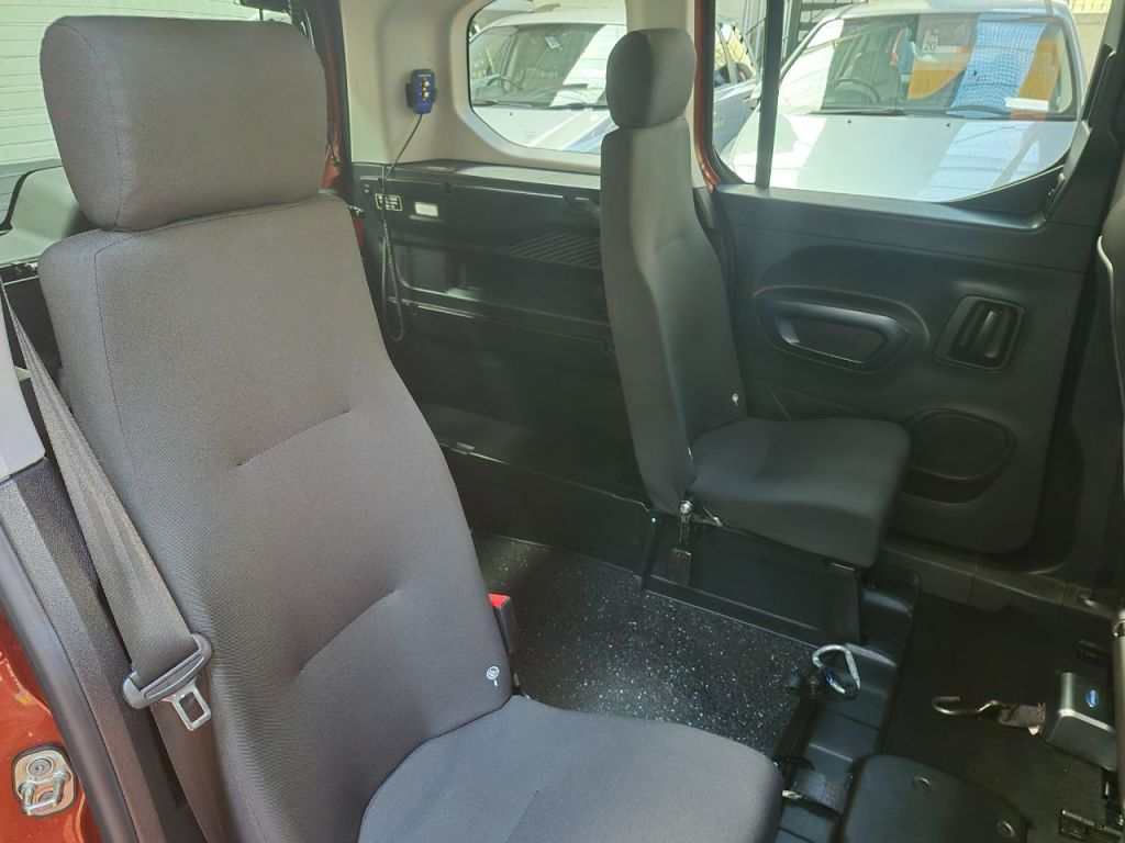 Used Peugeot Rifter 2020 for sale - 76697945: Photo 13