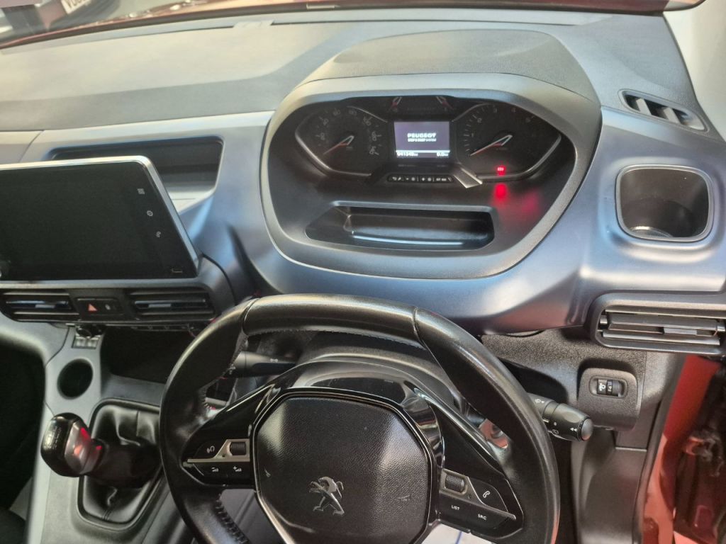 Used Peugeot Rifter 2020 for sale - 76697945: Photo 15