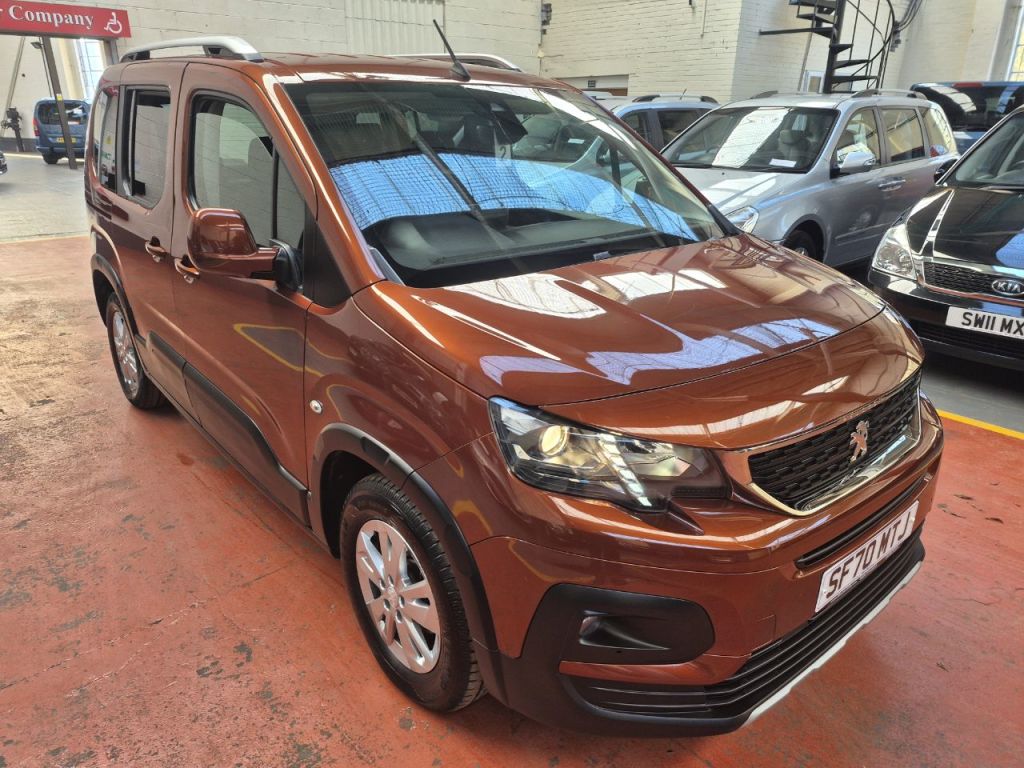 Used Peugeot Rifter 2020 for sale - 76697945: Photo 2