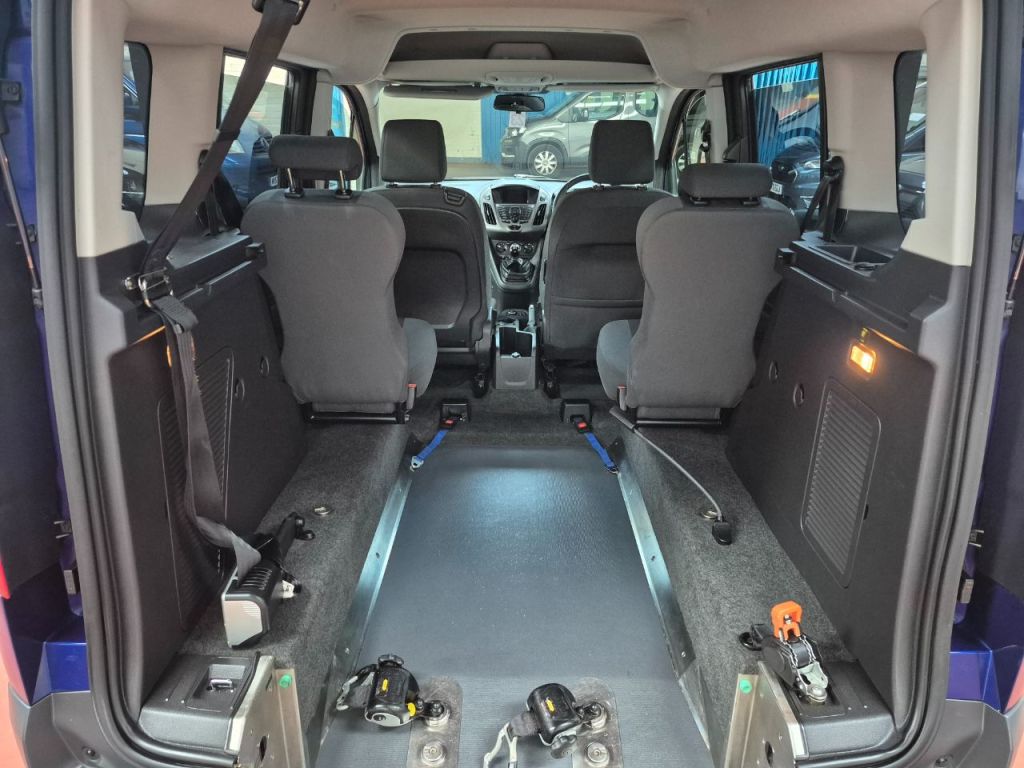 Used Ford Tourneo Connect 2016 for sale - 76438946: Photo 5