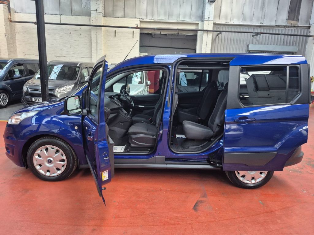 Used Ford Tourneo Connect 2016 for sale - 76438946: Photo 8