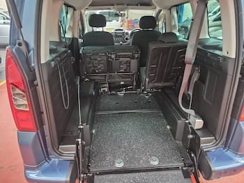 Used Peugeot Partner 2018 for sale - 79605268: Photo