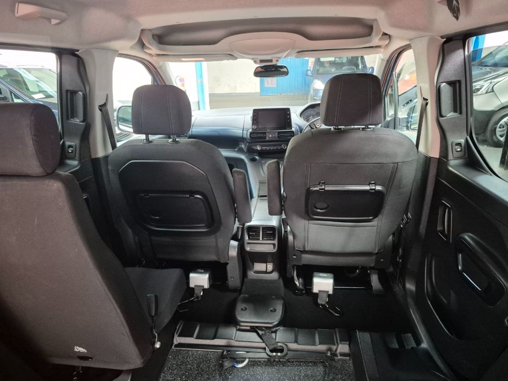 Used Peugeot Rifter 2022 for sale - 75764684: Photo 32