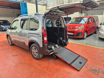 Used Peugeot Rifter 2022 for sale - 75764684: Photo