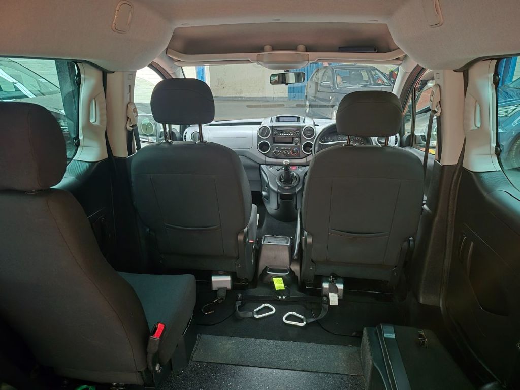 Used Peugeot Partner 2018 for sale - 76312845: Photo 30