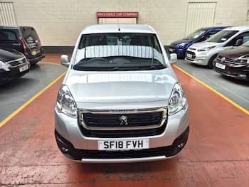 Used Peugeot Partner 2018 for sale - 79607348: Photo