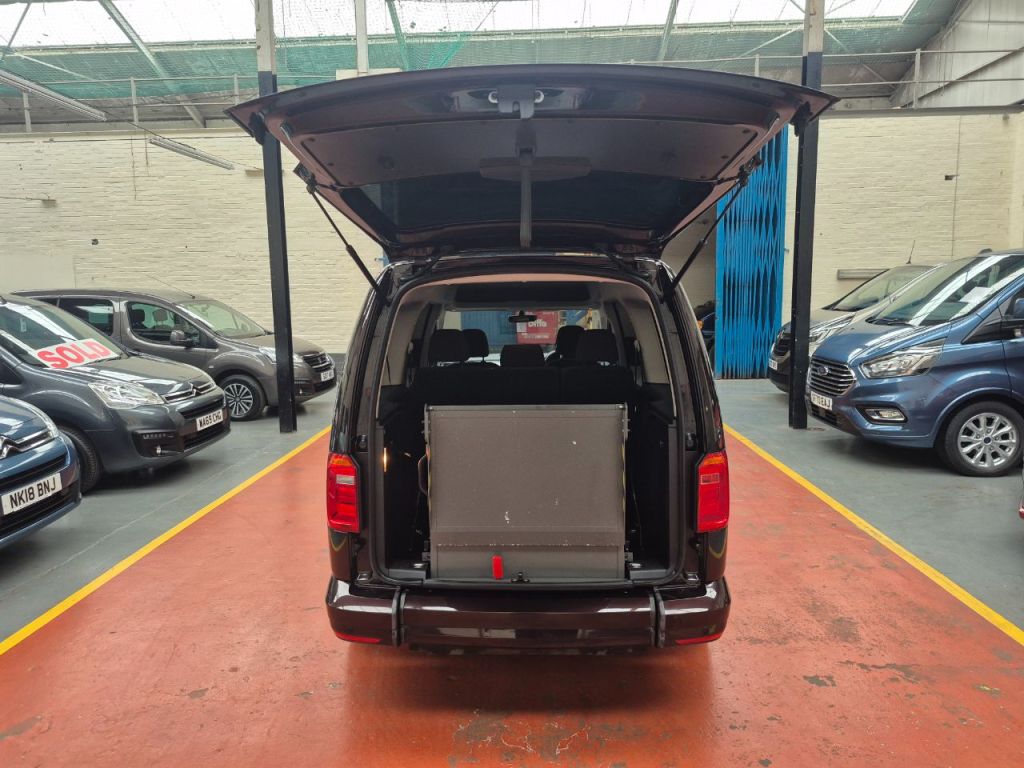 Used Volkswagen Caddy Maxi Life 2020 for sale - 76290898: Photo 22