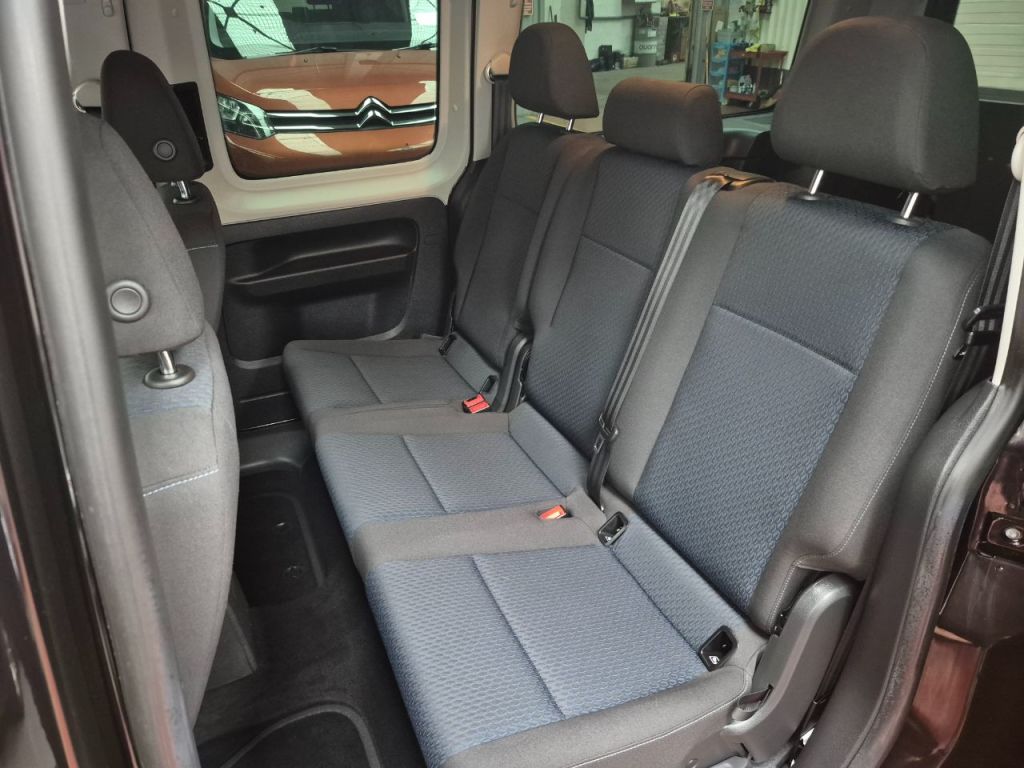 Used Volkswagen Caddy Maxi Life 2020 for sale - 76290898: Photo 8