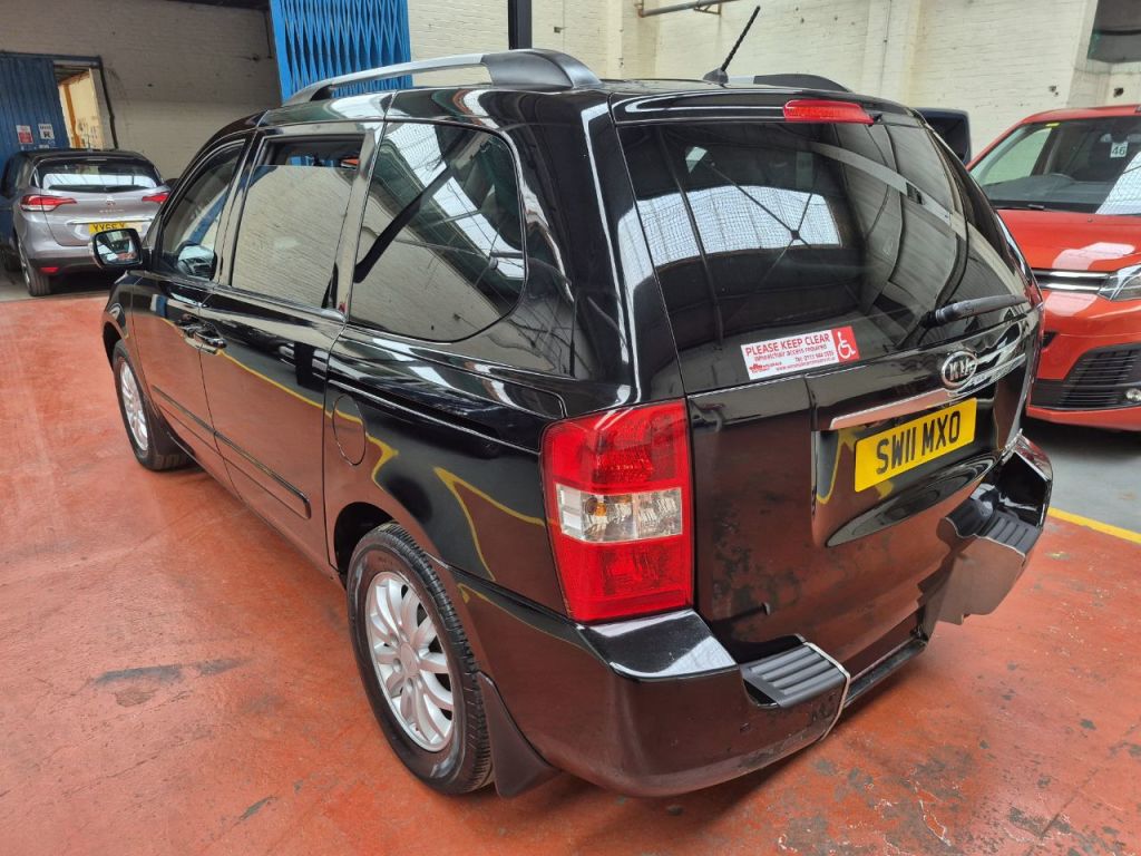 Used Kia Sedona 2011 for sale - 76056579: Photo 21