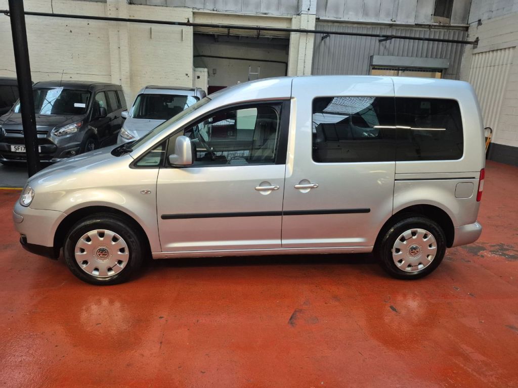 Used Volkswagen Caddy Life 2009 for sale - 77187680: Photo 4